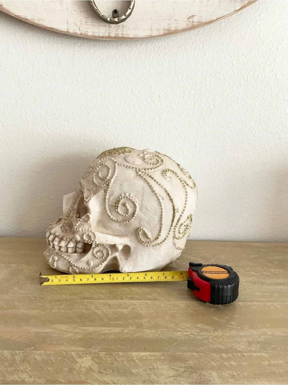 Sculpted Glittery Skull Head
